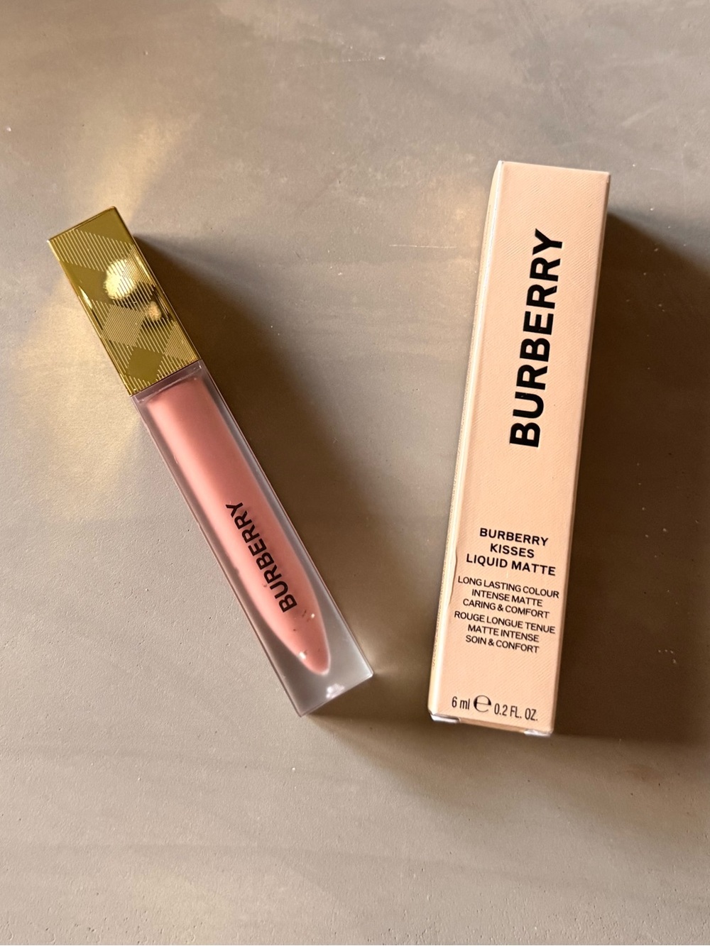 Burberry Kisses Liquid Matte Lip Color - 36 Chai Brown